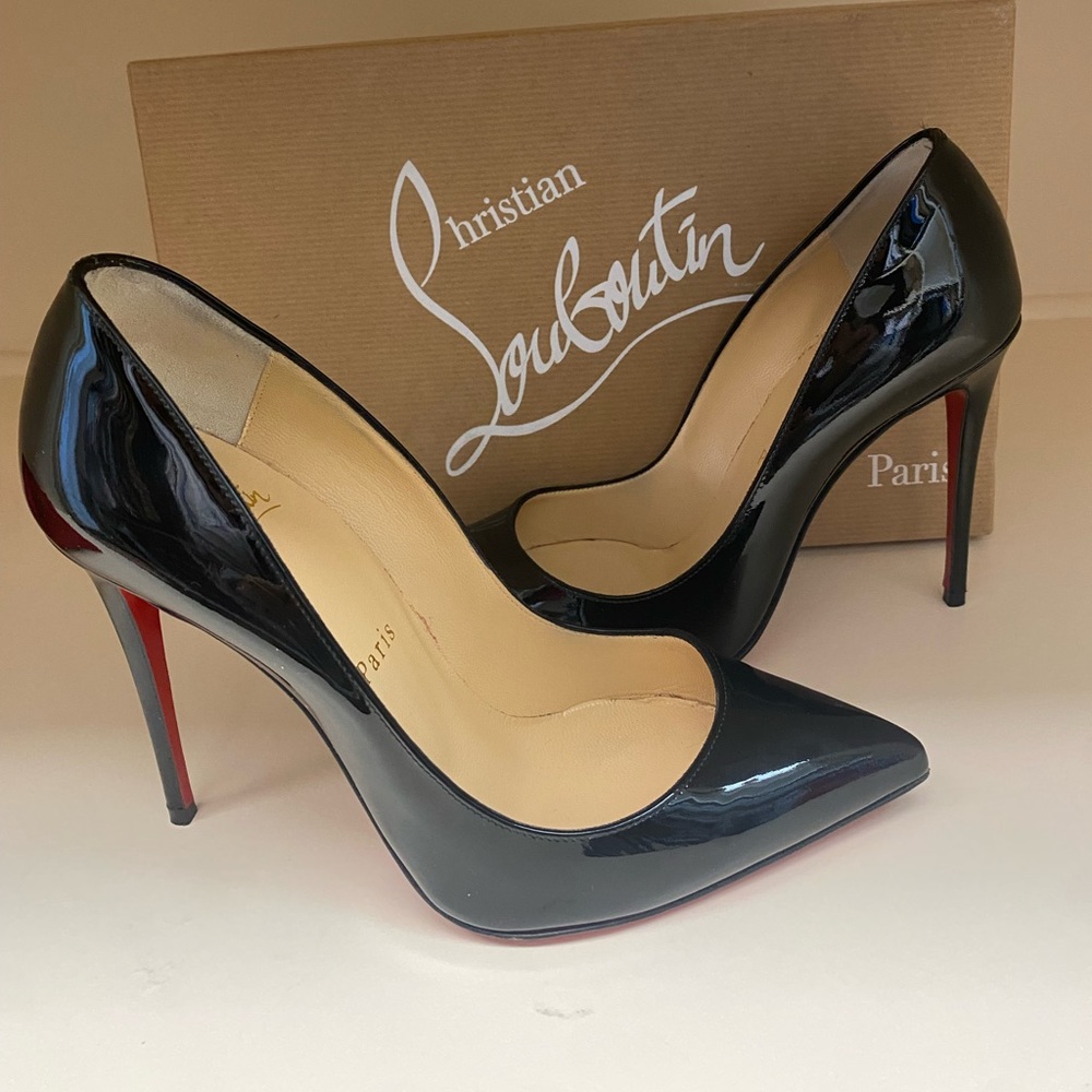 Christian Louboutin Pigalle Follies Size 36 black patent